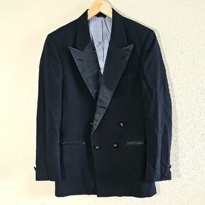 Christian Dior Monsieur Double-Breasted Tuxedo Jacket.